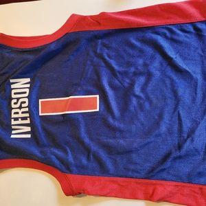 Detroit pistons. Youth medium Iverson jersey